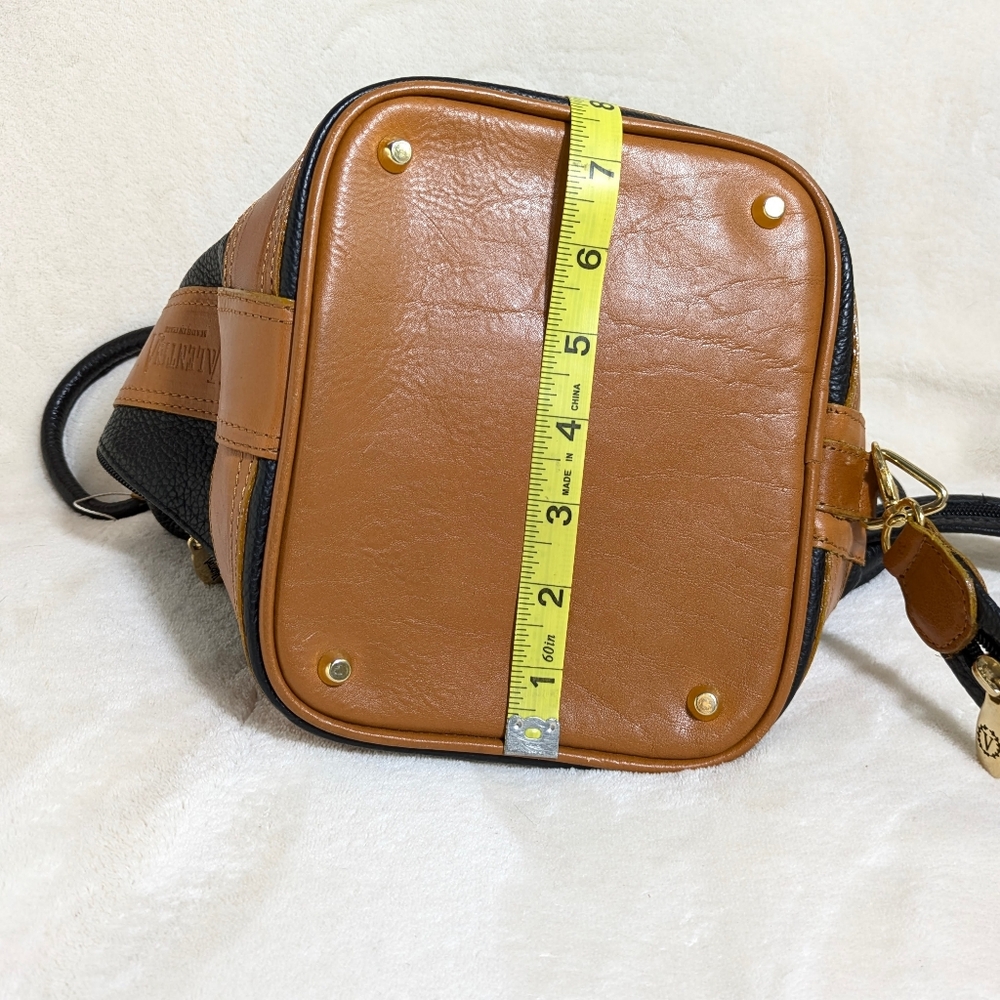 Valentina Convertible Black Brown Leather Shoulder Crossbody Sling Backpack‎ - Picture 10 of 16